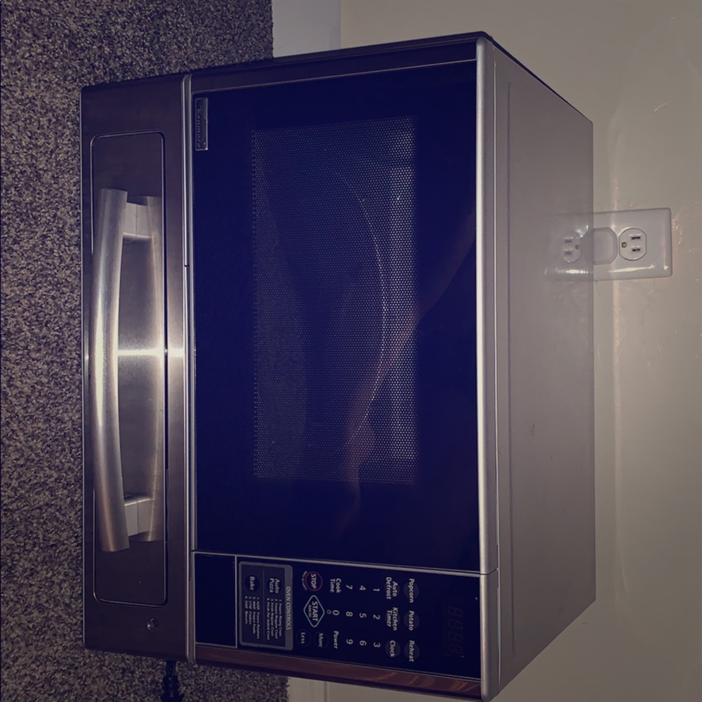 Kenmore microwave with built in pizza oven